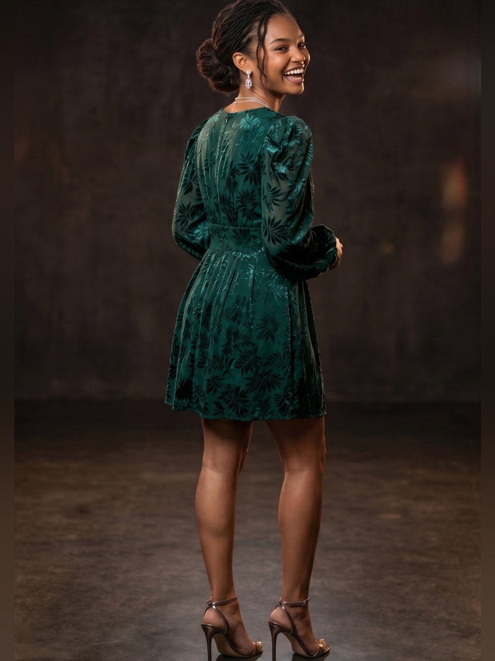 NWT- Dress Forum, long sleeve deep v-neck mini. Size medium